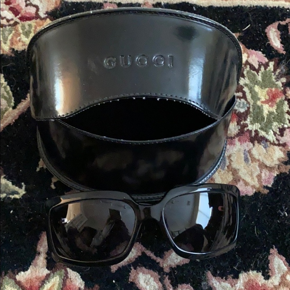 Gucci sunglasses